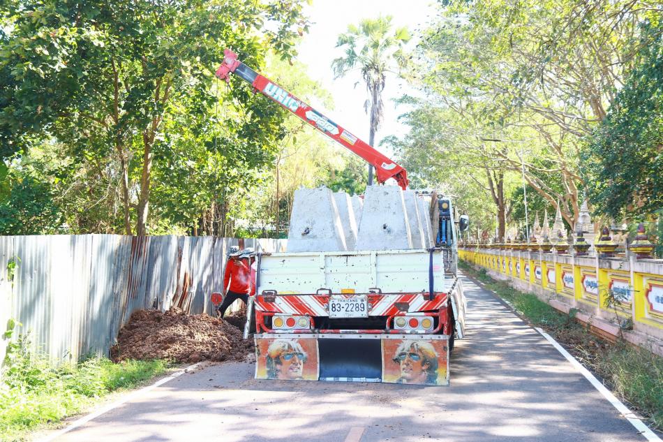 โครงการติดตั้งเสาไฟฟ้าแบบกิ่งเดี่ยว ถนนสายวัดชัยมงคล-บ้านหนองไผ่