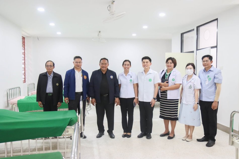 ร่วมพิธีเปิดหอผู้ป่วย ประชารักษ์ มินิธัญญารักษ์